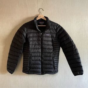 Patagonia women's down sweater jacket style 84683